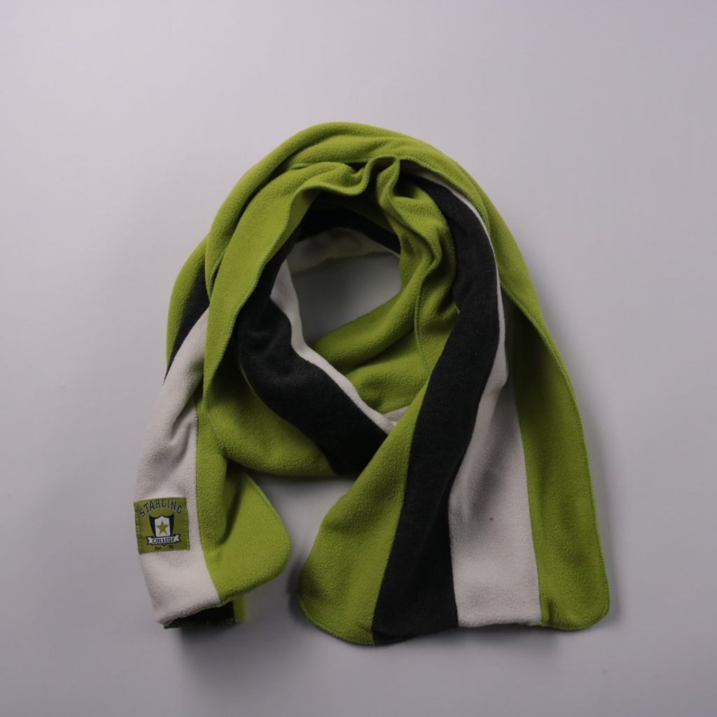 шарф Starling College