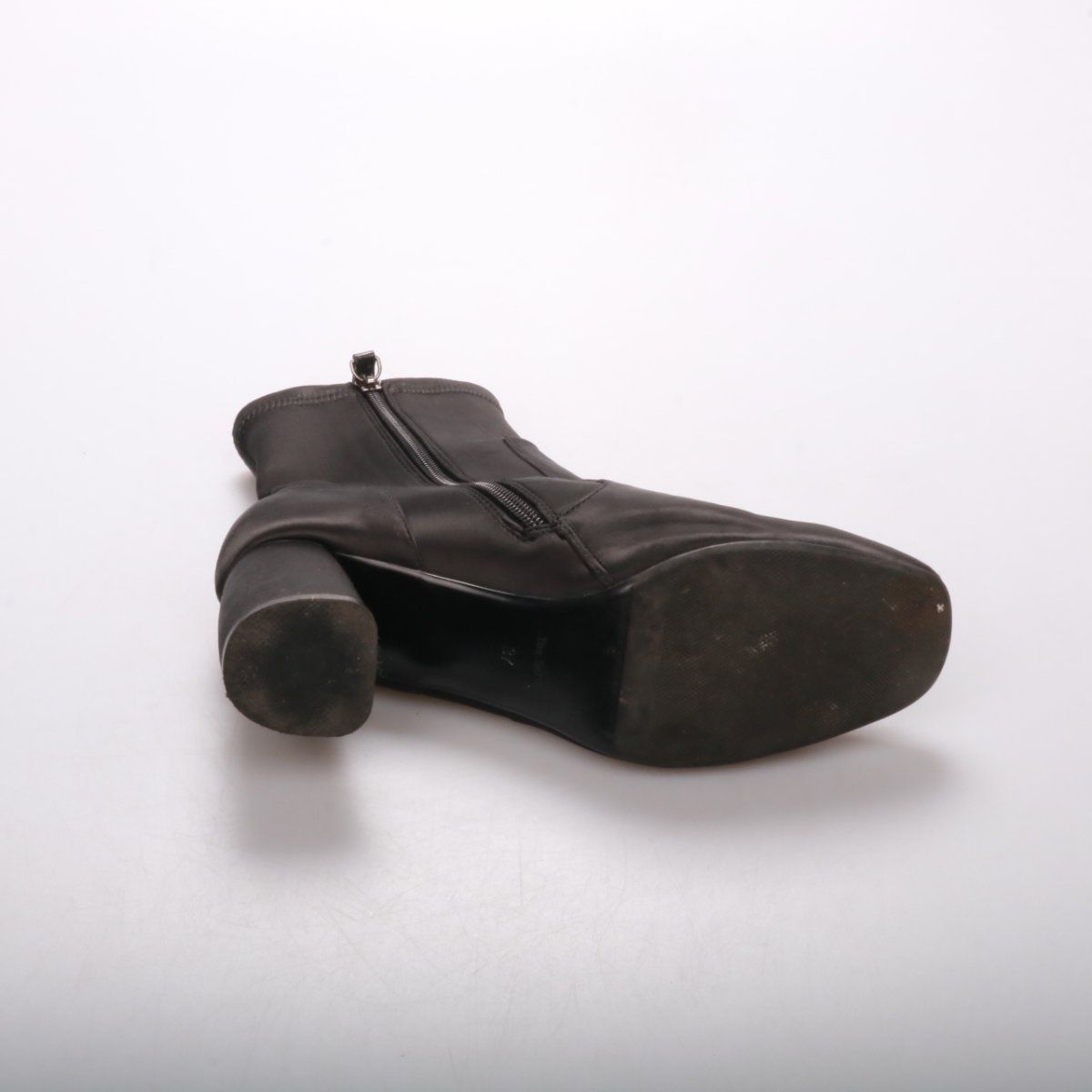 ботильоны The Seller